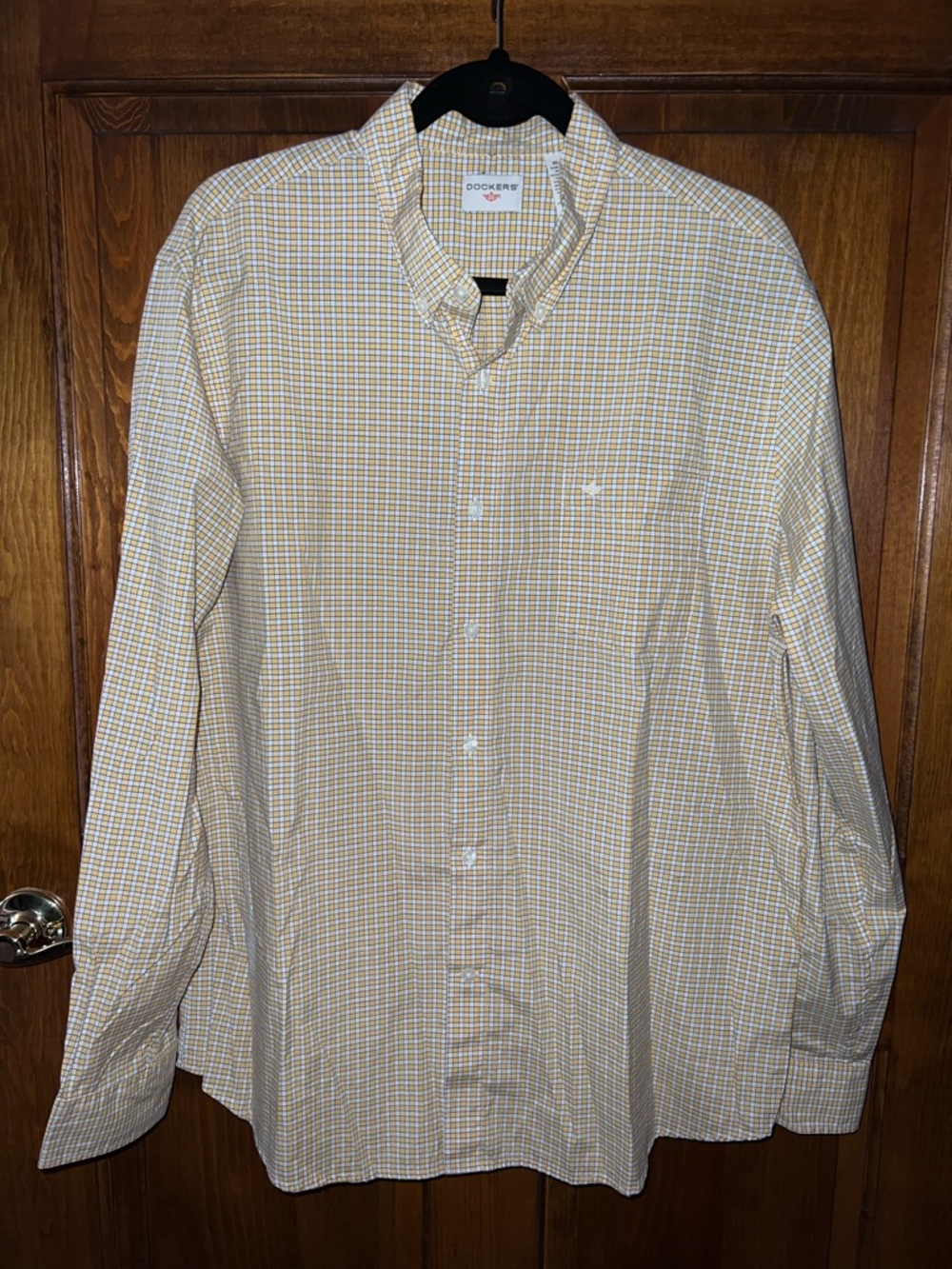 Dockers Men’s Yellow and White Plaid Button-Down Shirt